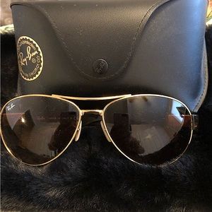Ray-Ban MODEL CODE RB3386 001/13 63-13